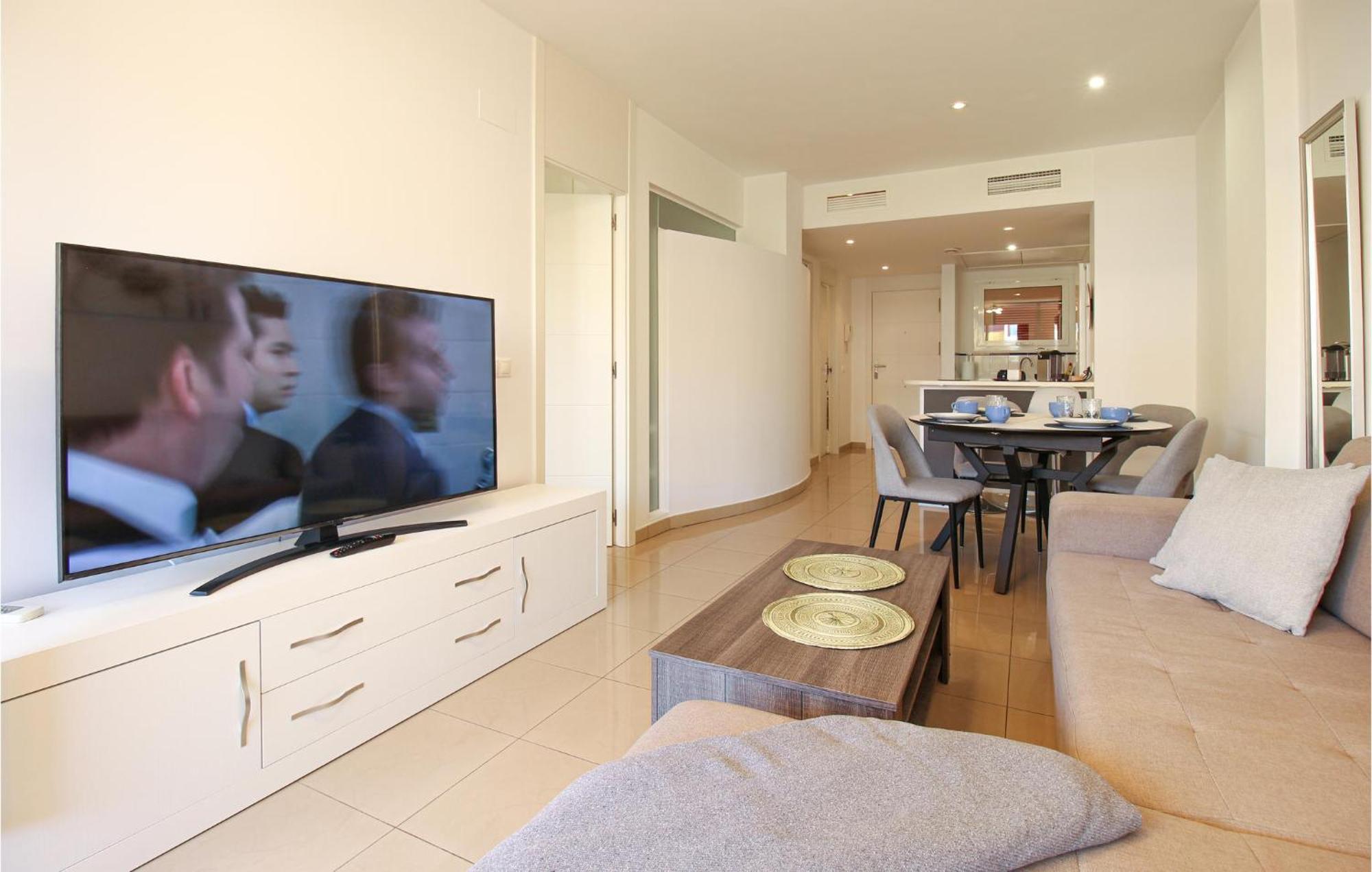 Awesome Apartment In Orihuela With Kitchen بلايا فلامنكا المظهر الخارجي الصورة