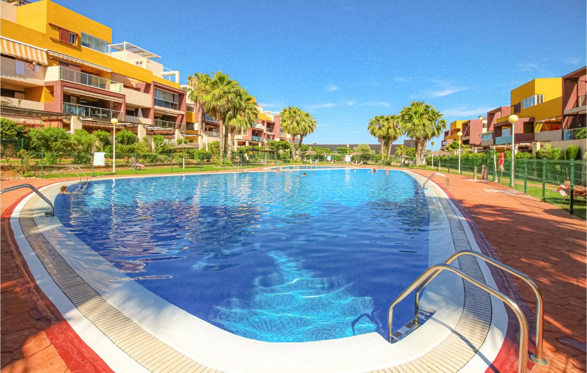 Awesome Apartment In Orihuela With Kitchen بلايا فلامنكا المظهر الخارجي الصورة