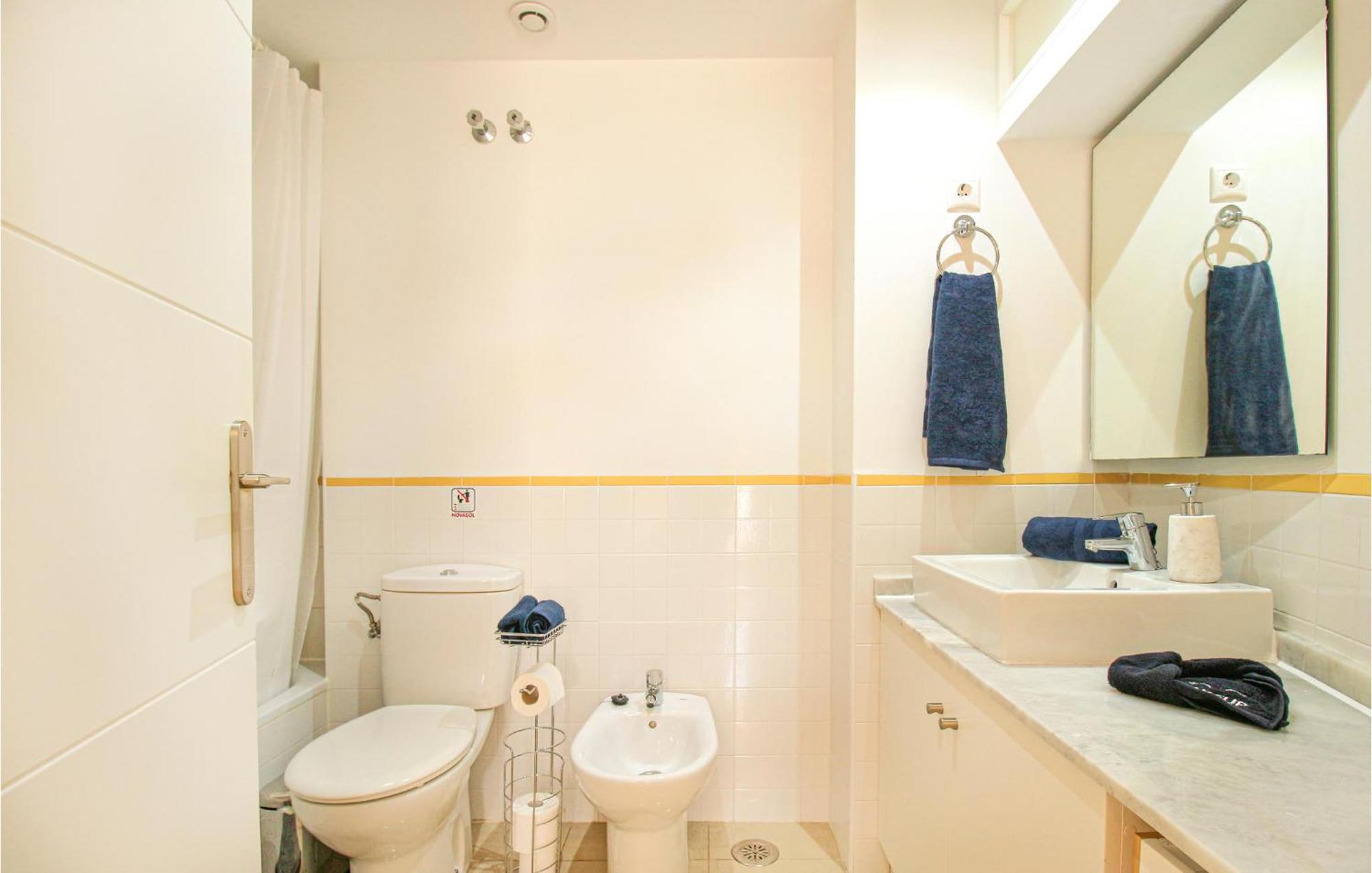 Awesome Apartment In Orihuela With Kitchen بلايا فلامنكا المظهر الخارجي الصورة